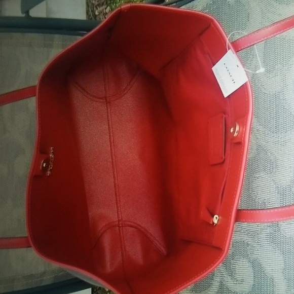 Coach Signature City Tote NWT🛍 - Picture 5 of 16